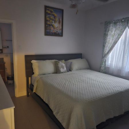 Summer Breeze Villa Lucea Exterior photo