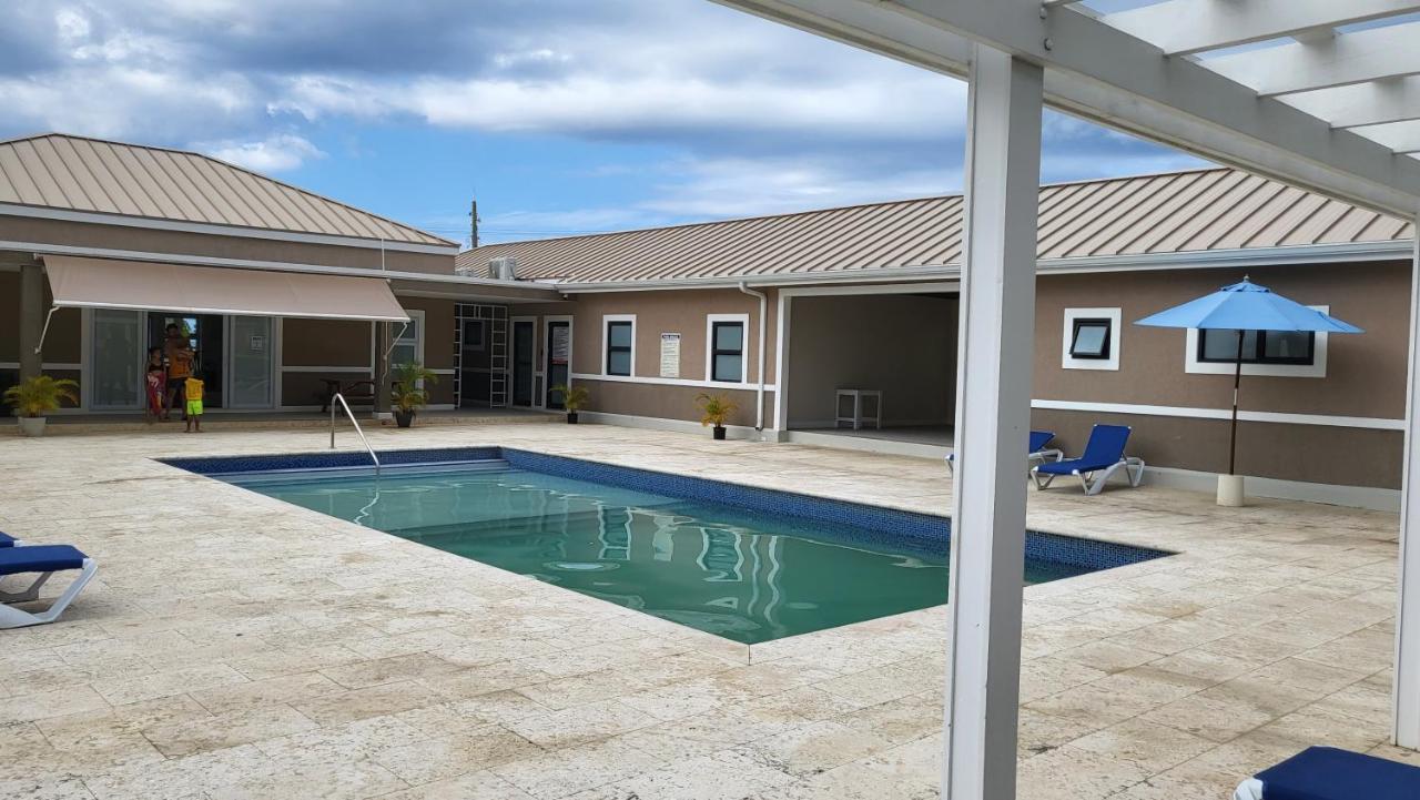 Summer Breeze Villa Lucea Exterior photo