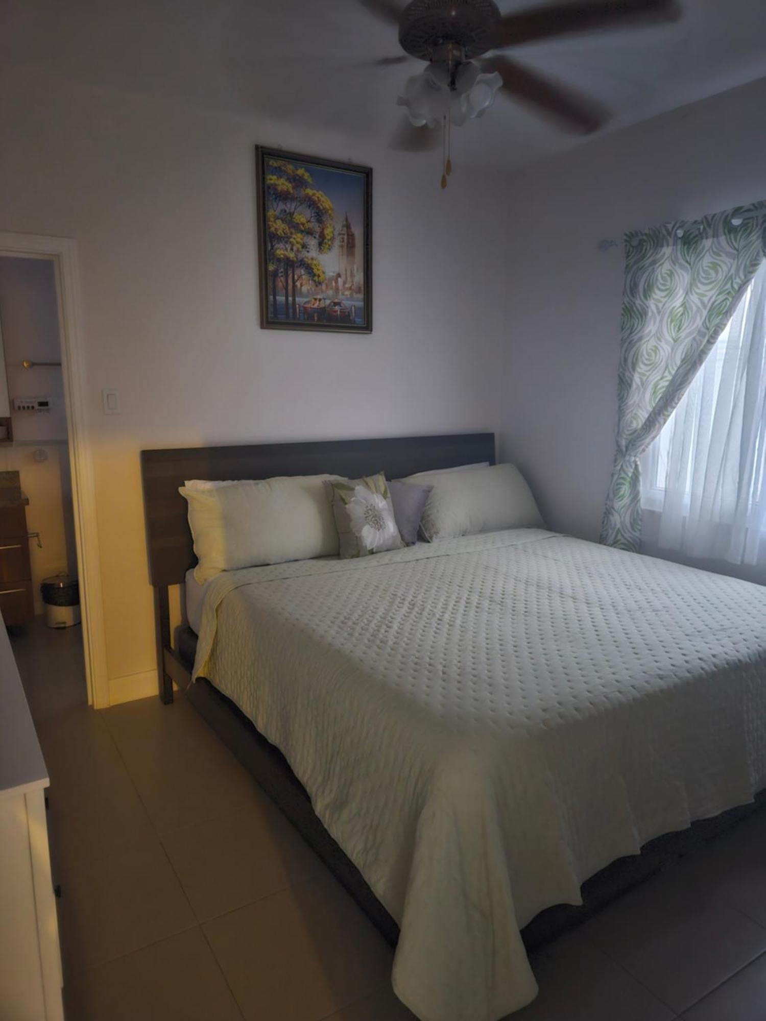 Summer Breeze Villa Lucea Exterior photo